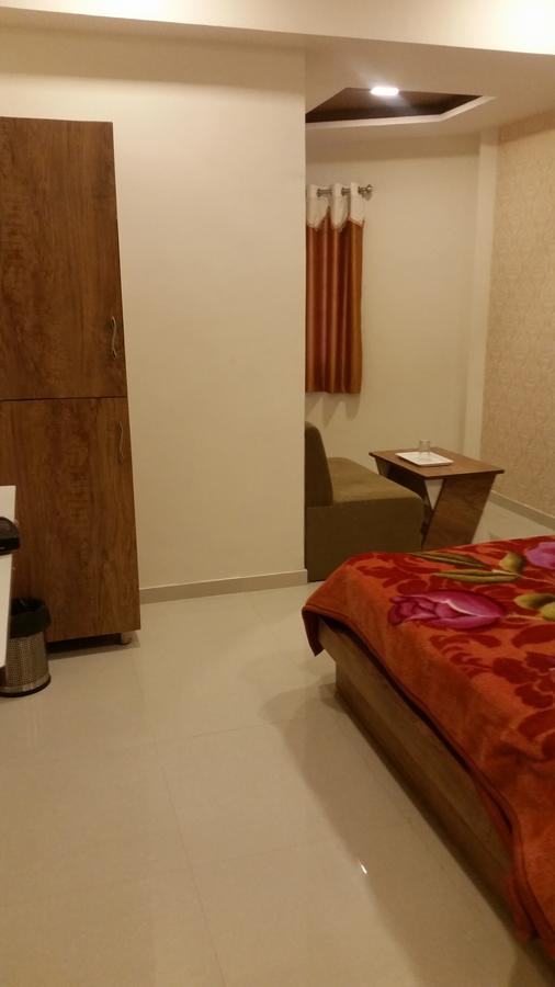 Hotel O Galaxy Naroda Zewnętrze zdjęcie