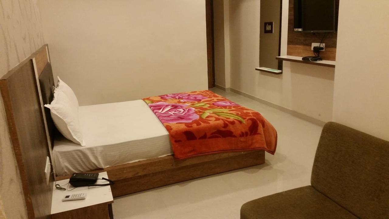 Hotel O Galaxy Naroda Zewnętrze zdjęcie
